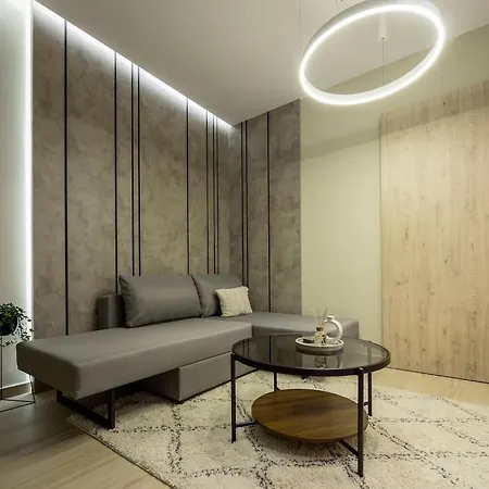 Aristotelian Virtues - Elpida Apartament *