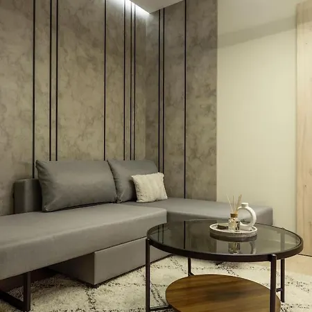 Aristotelian Virtues - Elpida Apartament