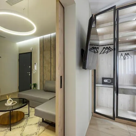 Aristotelian Virtues - Elpida Apartament