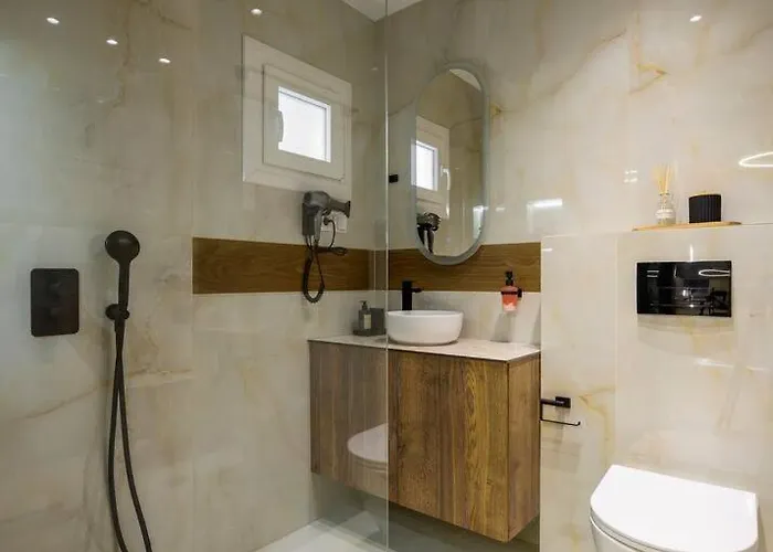Aristotelian Virtues - Elpida Apartment Thessaloniki