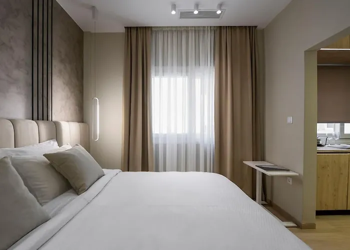Apartment Aristotelian Virtues - Elpida