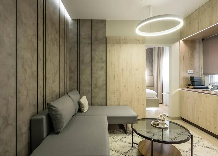 Apartment Aristotelian Virtues - Elpida *