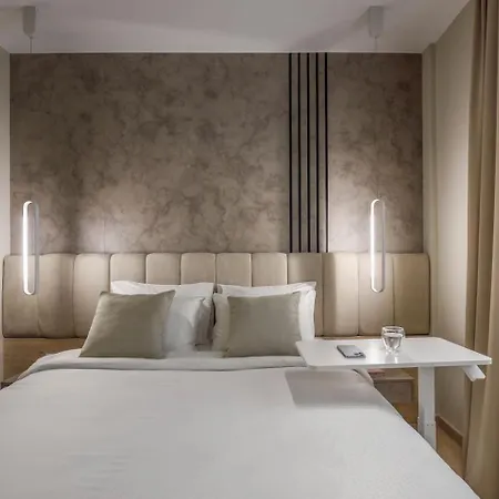 Aristotelian Virtues - Elpida