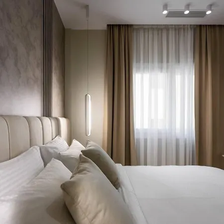 Aristotelian Virtues - Elpida * Tesalónica