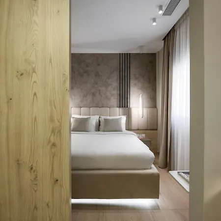 Apartment Aristotelian Virtues - Elpida *