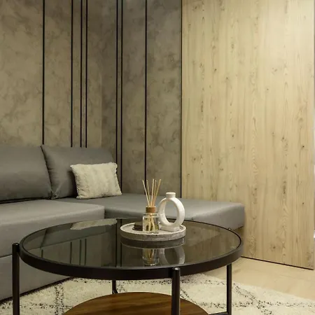 Aristotelian Virtues - Elpida Салоники